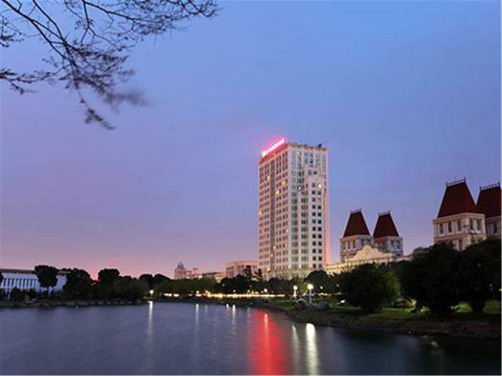 Vienna International Hotel Shanghai Songjiang Екстер'єр фото