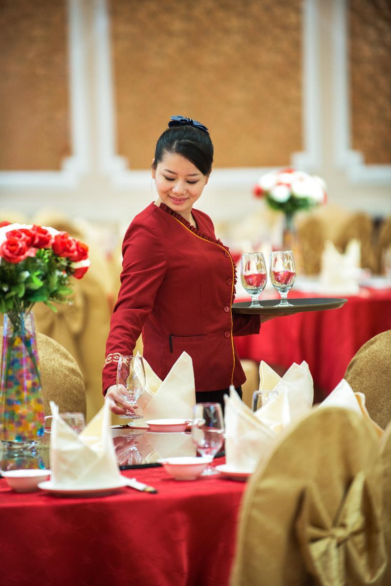Vienna International Hotel Shanghai Songjiang Екстер'єр фото